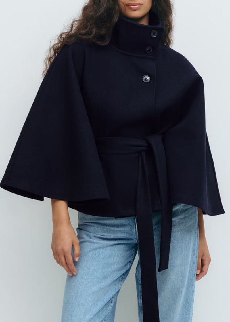 Clara | Eleganter Cape-Mantel für Damen mit Gürtel 2