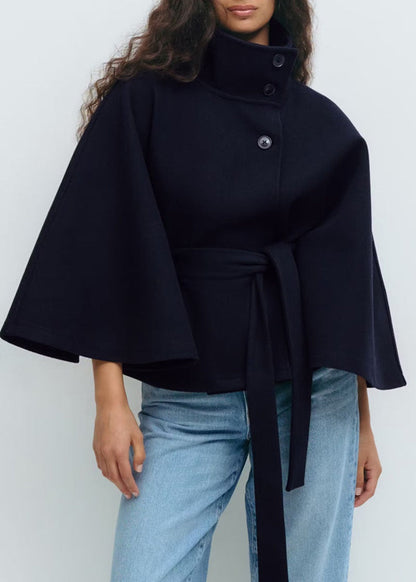 Clara | Eleganter Cape-Mantel für Damen mit Gürtel 2