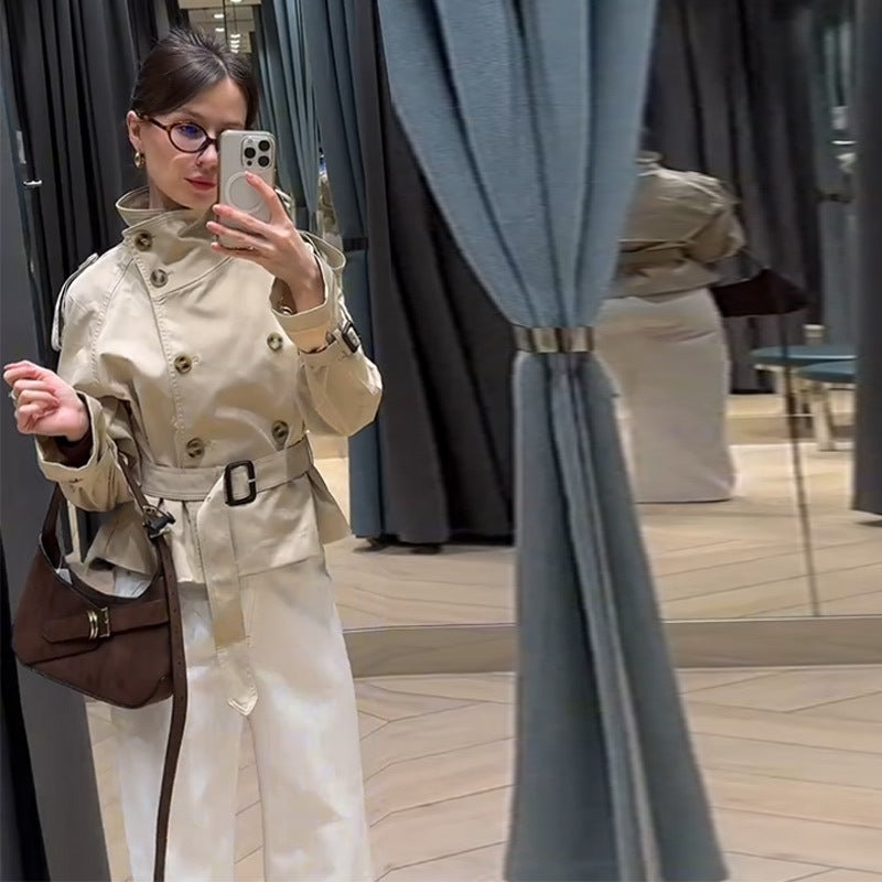 Clara | Eleganter Trenchcoat für Damen tailliert 3