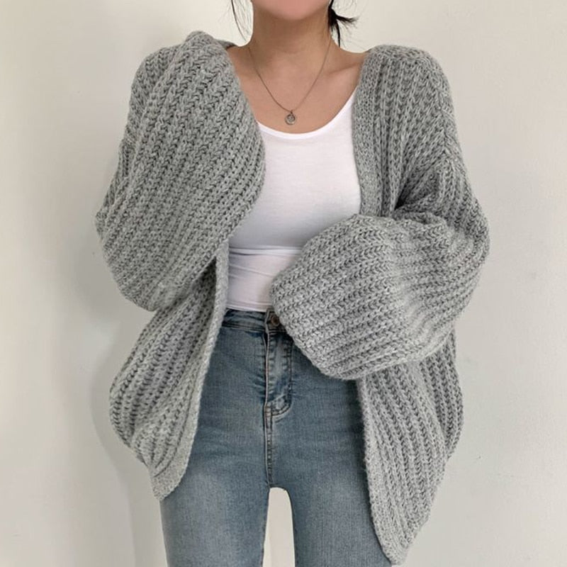 Mila | Kuschelige Strickjacke für Damen Oversize 5